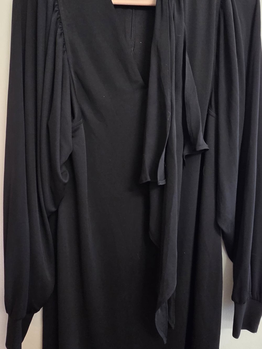 White House Black Market Black Draped Tie-Neck Robe
